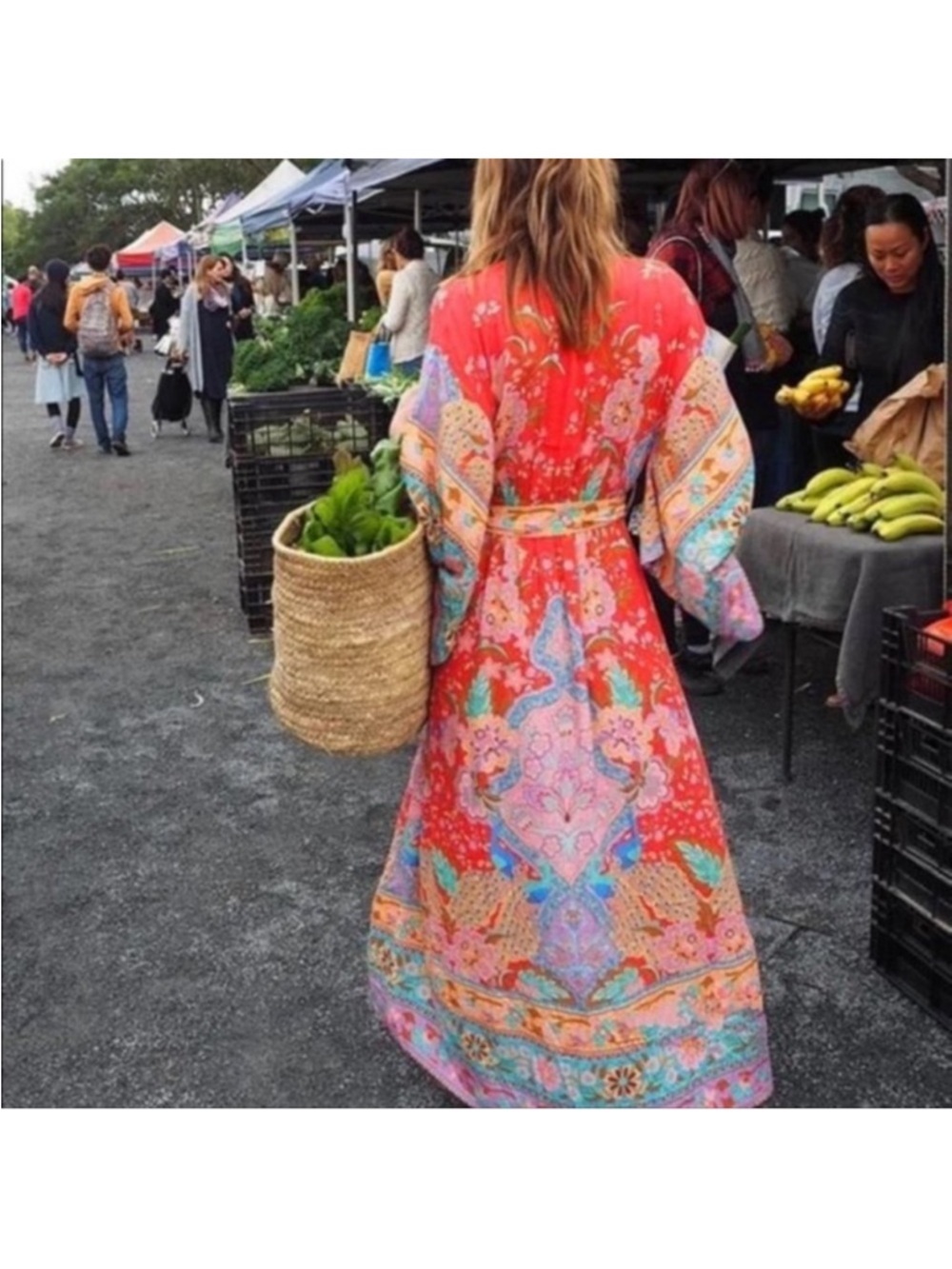 Spell and the Gypsy Lotus Gown dm bundle for details. Perfect condition - Picture 2 of 3
